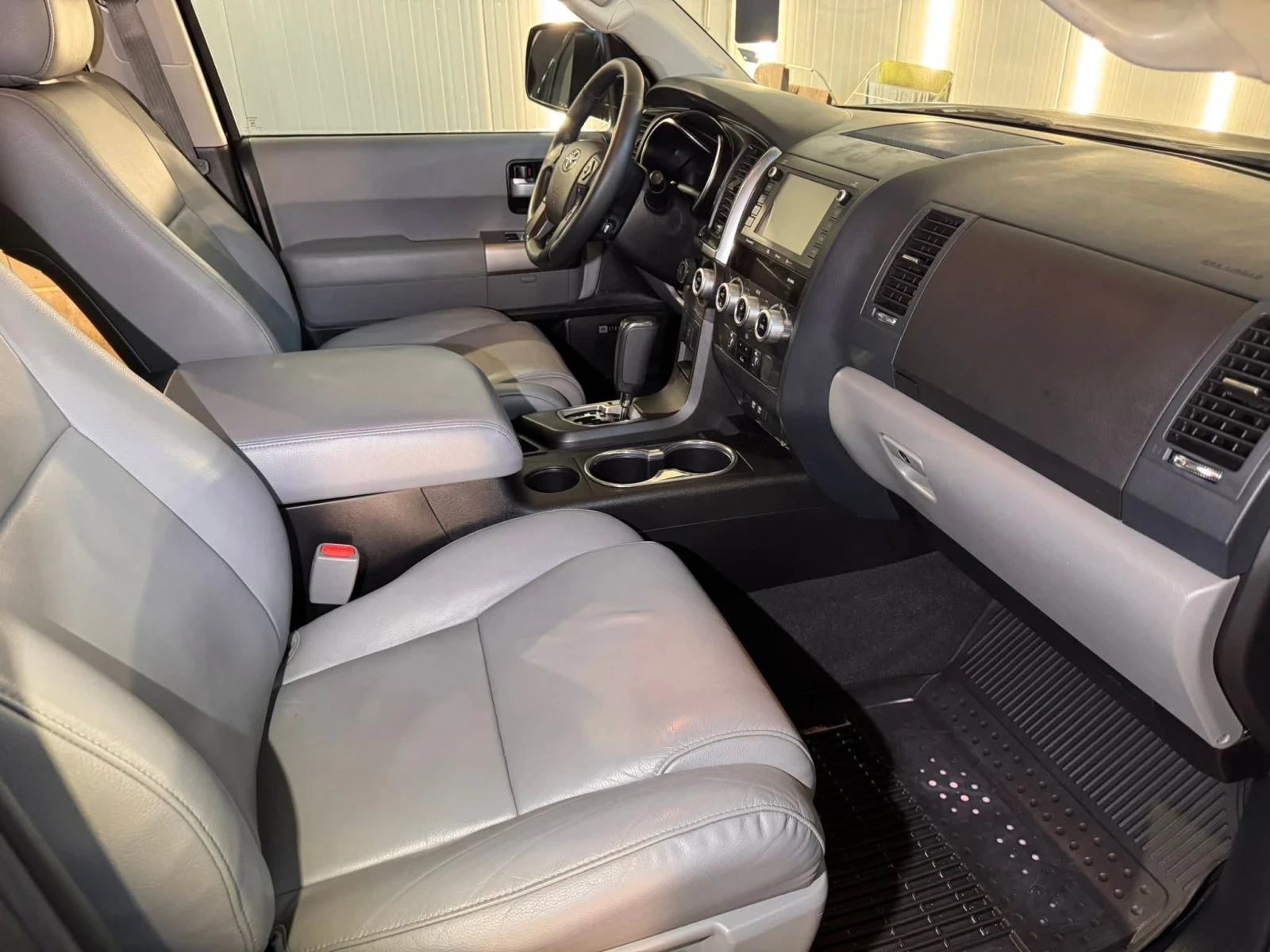 Toyota Sequoia Limited  | Mobile.bg � ����������� 15