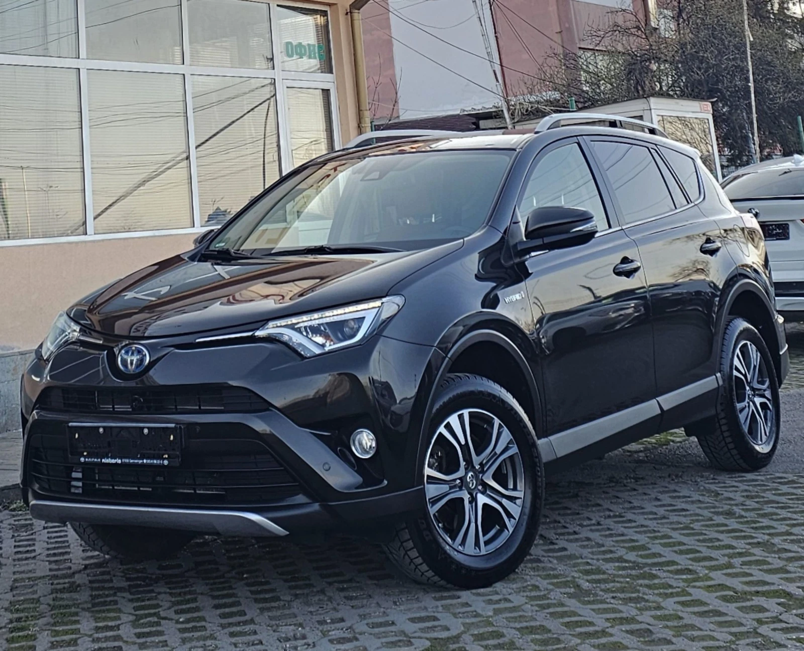 Toyota Rav4 2.5 Hybrid Executive Facelift Дистроник 