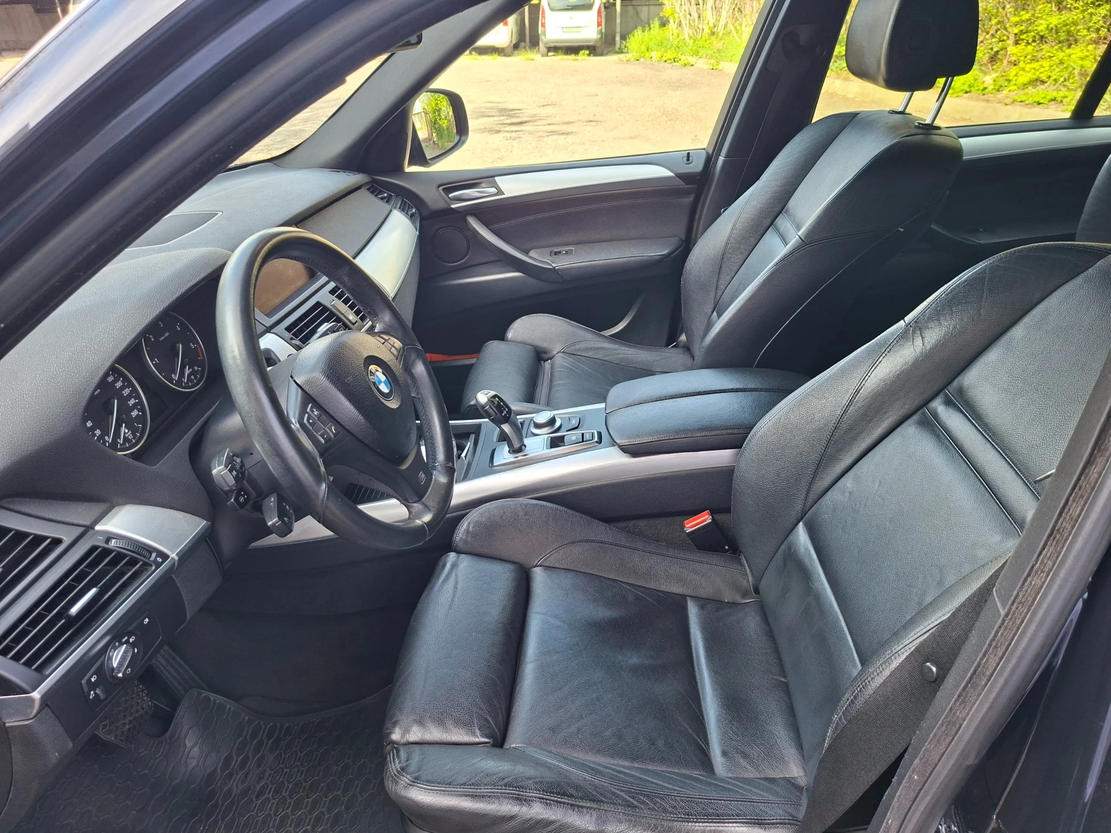 BMW X5 Е70, снимка 6 - Автомобили и джипове - 53943331