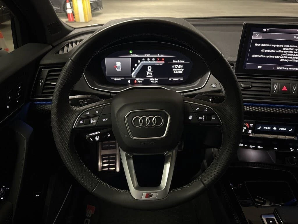 Audi SQ5 * TECHNIK* * HeadUp* AвтоКредит* (ЦЕНА ДО БГ), снимка 11 - Автомобили и джипове - 54479705