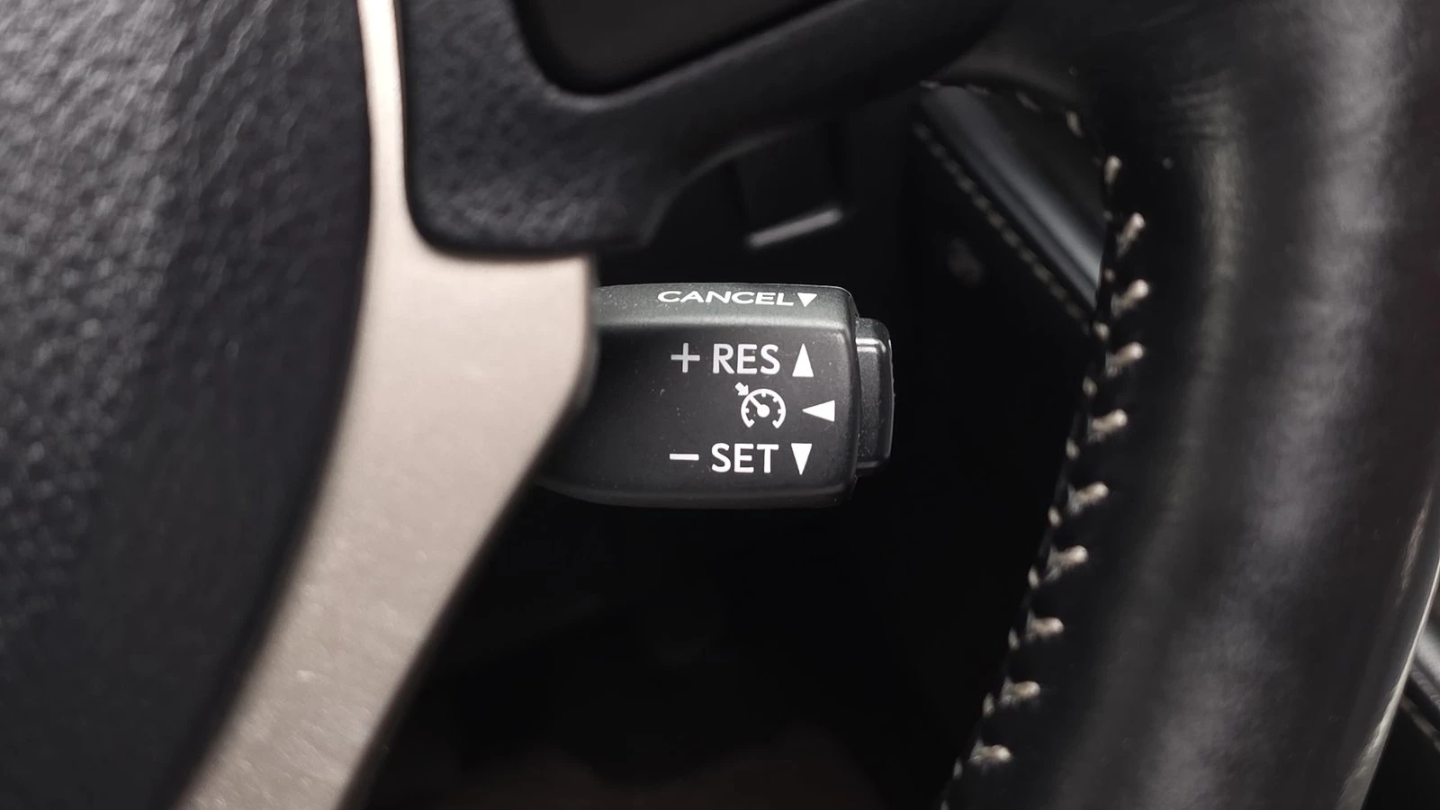 Lexus NX 300h* ЛЮК* ПОДГРЕВ ВОЛАН* КРАЙНА ЦЕНА, снимка 17 - Автомобили и джипове - 55367118