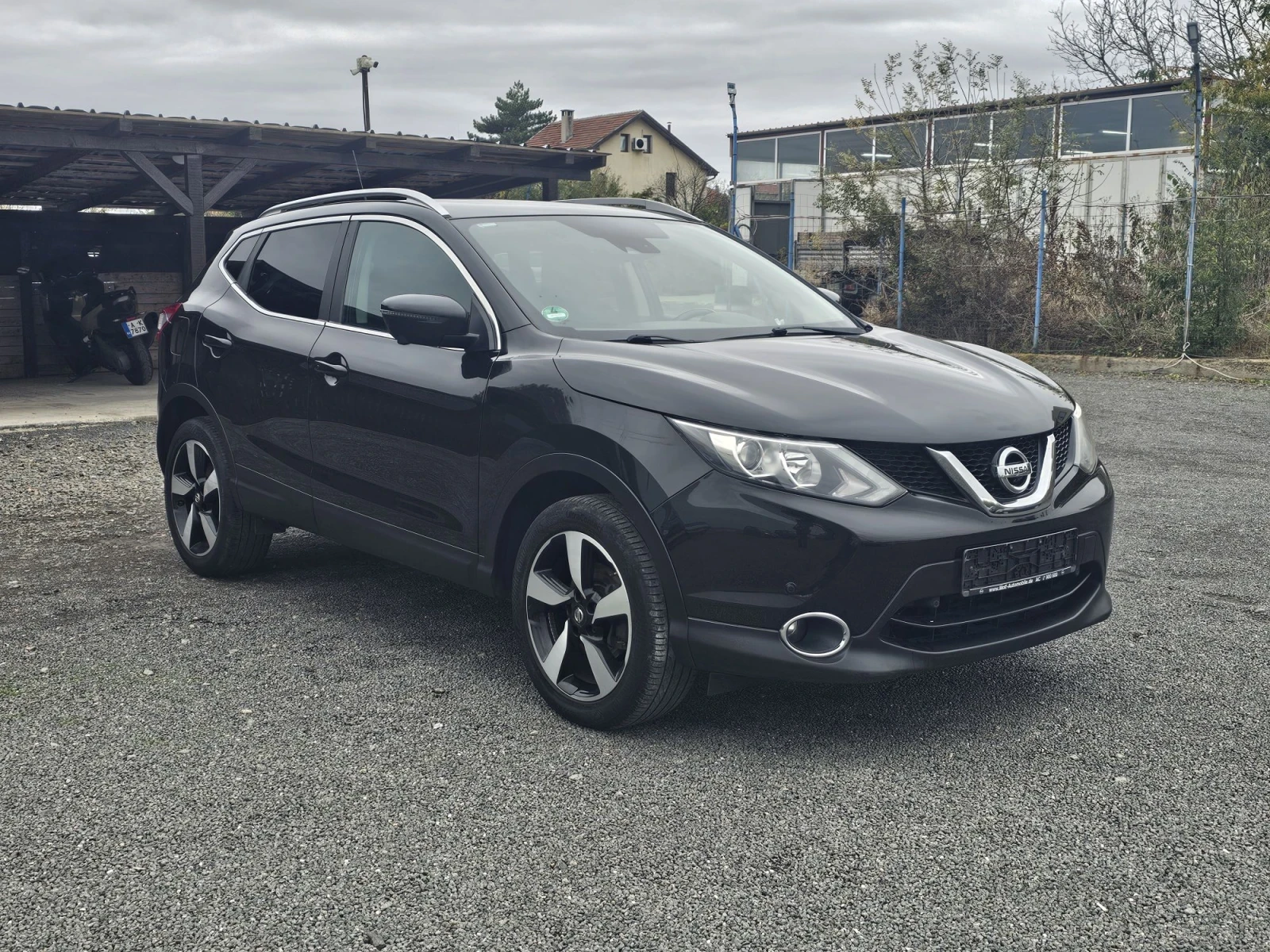 Nissan Qashqai 1.6DCI    131ps, снимка 2 - Автомобили и джипове - 56697096