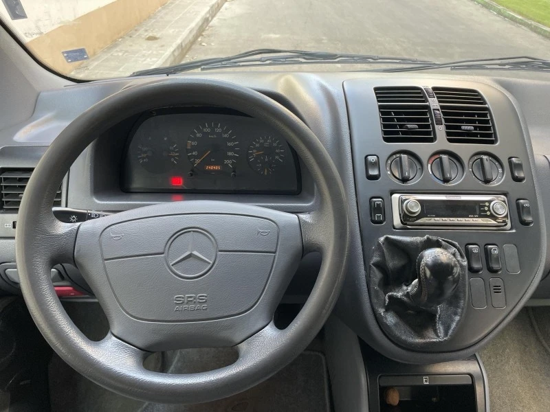 Mercedes-Benz V 230, снимка 11 - Бусове и автобуси - 47112842