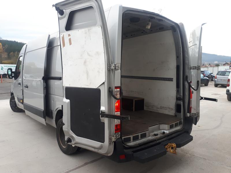 Renault Master 2.3dci 150ks, снимка 8 - Бусове и автобуси - 37502566