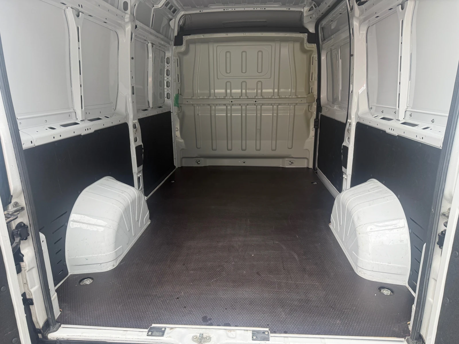Fiat Ducato 2.2 Multijet 140HP 2023, снимка 14 - Бусове и автобуси - 54884664