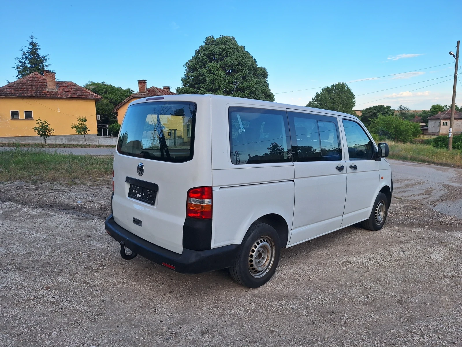 VW Transporter 1.9 TDI , снимка 9 - Бусове и автобуси - 54919206