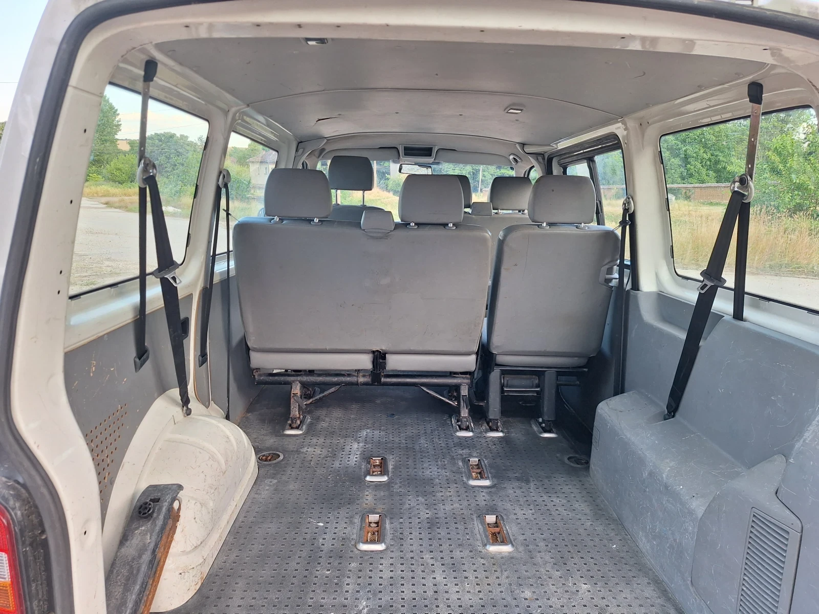VW Transporter 1.9 TDI , снимка 14 - Бусове и автобуси - 54919206