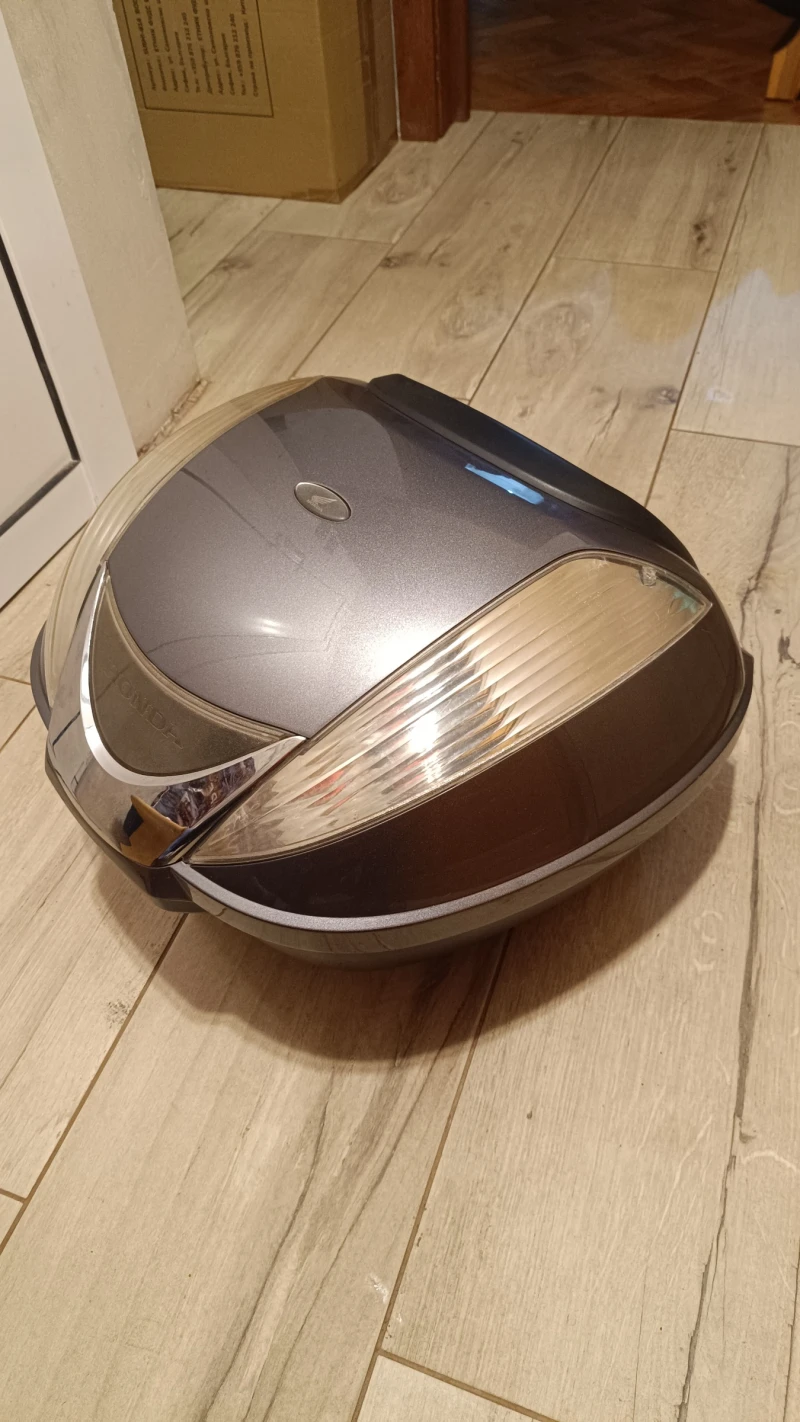 Honda Sh 300, снимка 14 - Мотоциклети и мототехника - 51839960