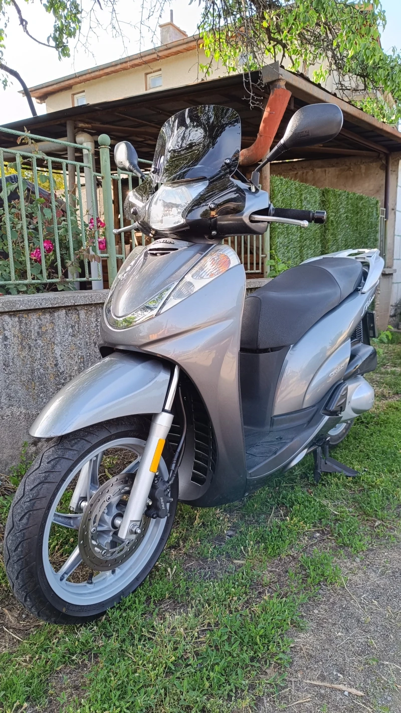 Honda Sh 300, снимка 3 - Мотоциклети и мототехника - 51839960