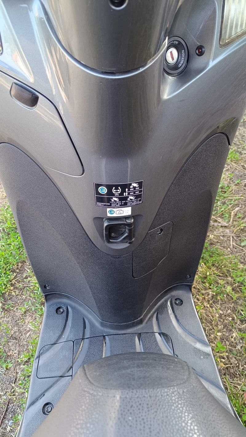 Honda Sh 300, снимка 9 - Мотоциклети и мототехника - 51839960