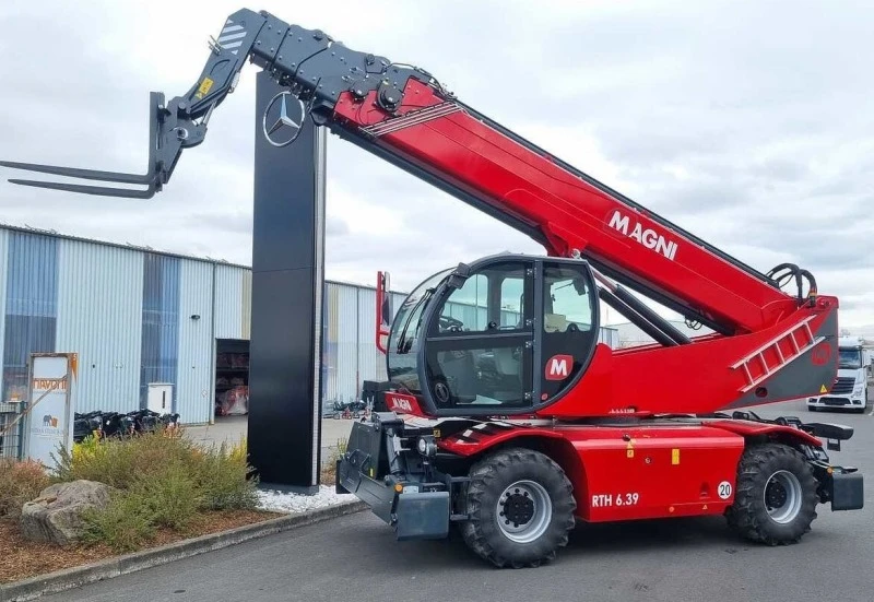 Телескопичен товарач Manitou  MAGNI 6.39, снимка 1 - Селскостопанска техника - 45716136