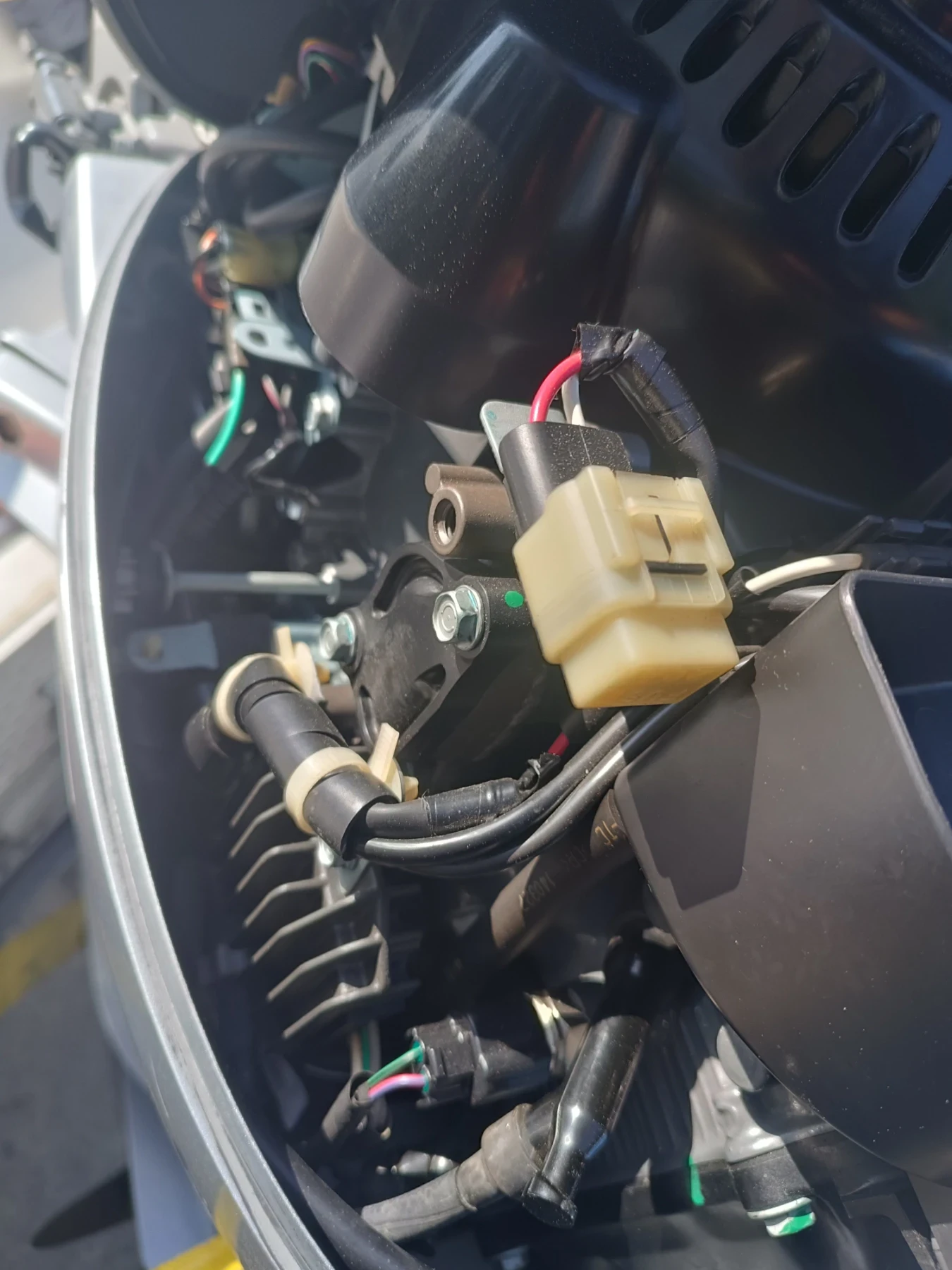 Извънбордов двигател Honda 8кс къс ботуш - изображение 6