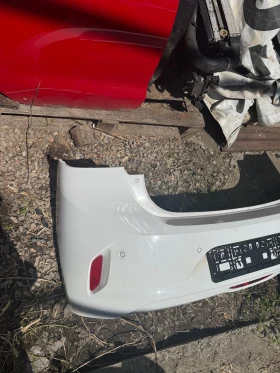 Opel Corsa F задна броня с отвори за парктроници цената е без тях , снимка 3