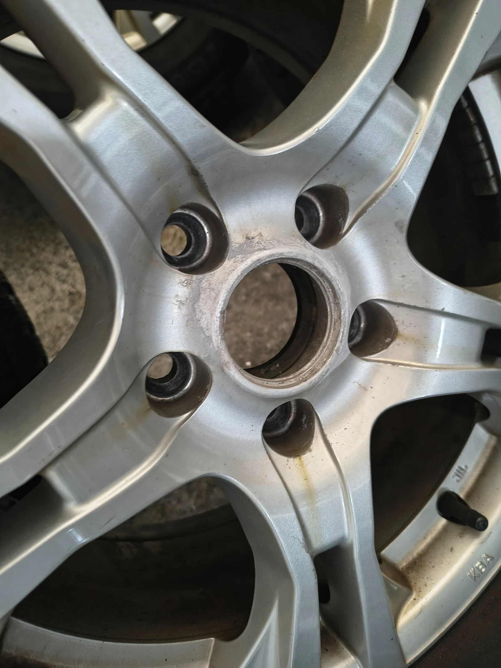 ������ | Mobile.bg � ����������� 4