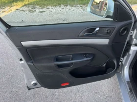 Skoda Octavia 1.6TDI 105кс 4Х4 6 СКОРОСТИ КЛИМАТРОНИК, снимка 7
