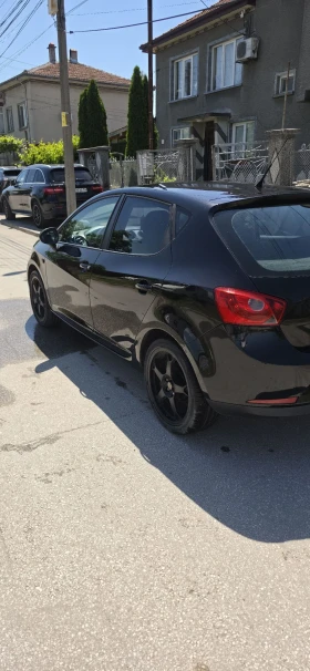 Seat Ibiza 1.4 Газ, снимка 2