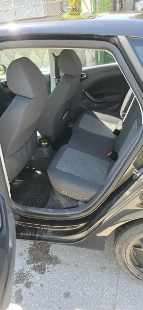 Seat Ibiza 1.4 Газ, снимка 8