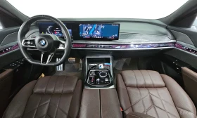 BMW 740 Theatre Screen* Bowers & Wilkins Diamond* M Sport, снимка 5