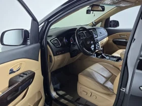Kia Carnival 7-Seater Limousine Vip, снимка 10