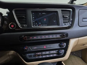 Kia Carnival 7-Seater Limousine Vip, снимка 12