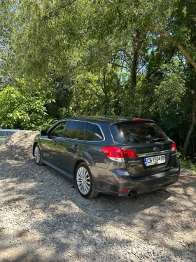 Subaru Legacy, снимка 2