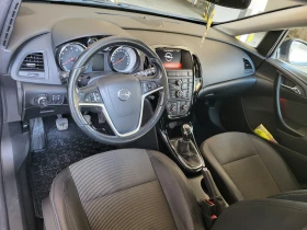 Opel Astra Sports Tourer 1.4 турбо , Cosmo , Фабрична газ, снимка 13