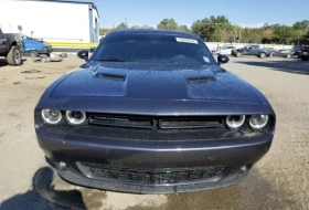 Dodge Challenger SXT, снимка 3