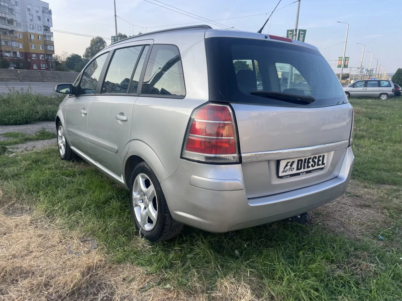 Opel Zafira 1.9CDTI-120-7МЕСТА, снимка 10 - Автомобили и джипове - 42440517