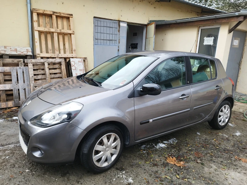 Renault Clio 1.2 турбо поръчкова, снимка 1 - Автомобили и джипове - 43152747