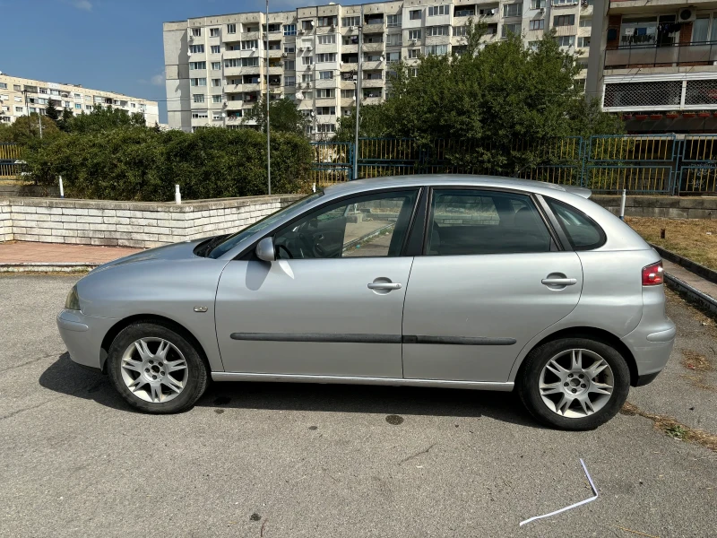 Seat Ibiza 1.4 16V 101, снимка 2 - Автомобили и джипове - 47091775