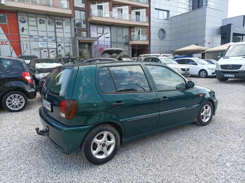 VW Polo 1.6, снимка 4 - Автомобили и джипове - 47688322