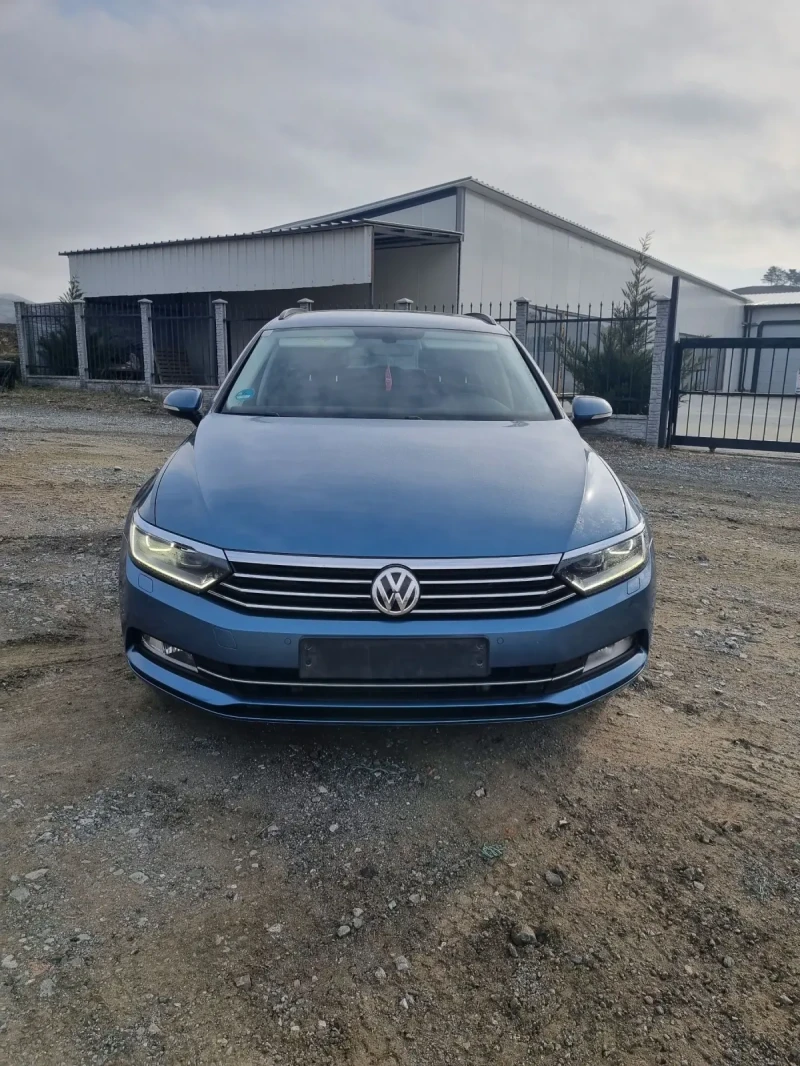 VW Passat, снимка 5 - Автомобили и джипове - 48890780