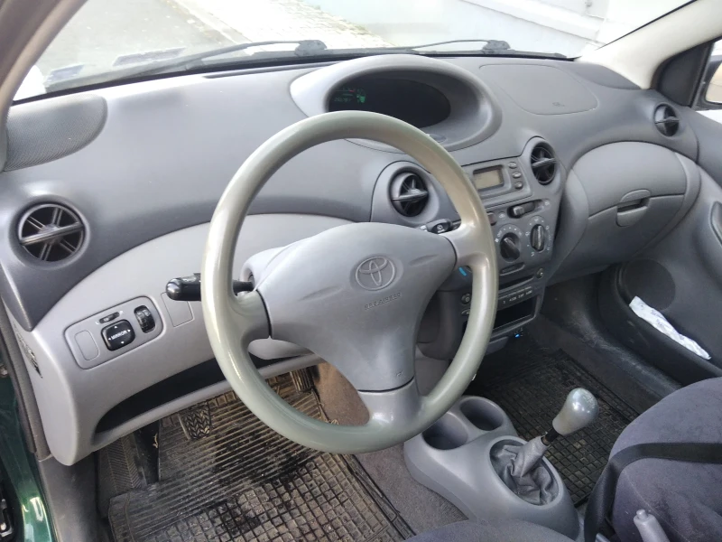 Toyota Yaris, снимка 5 - Автомобили и джипове - 49152138