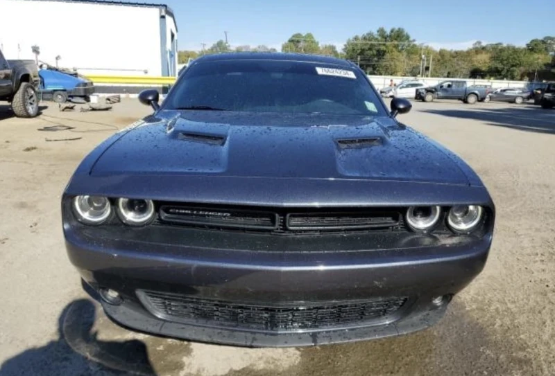 Dodge Challenger SXT, снимка 3 - Автомобили и джипове - 49272400