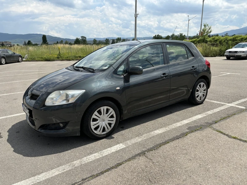 Toyota Auris 1.6 VVTI, снимка 1 - Автомобили и джипове - 49426949