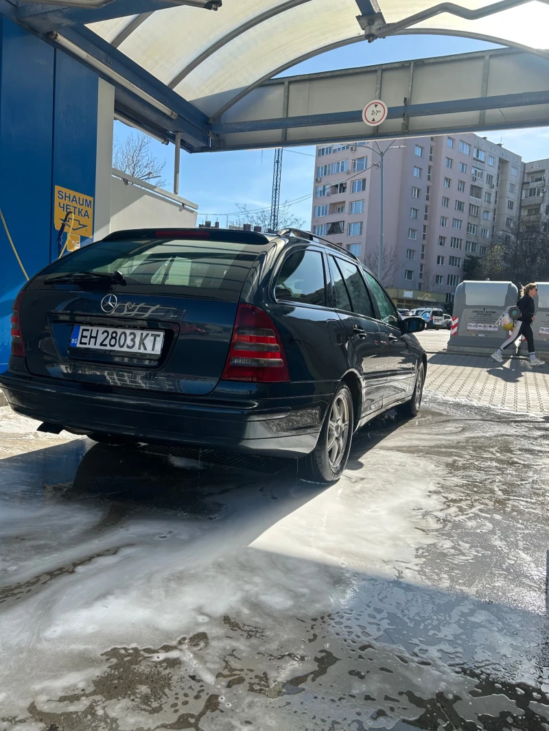Mercedes-Benz C 200, снимка 5 - Автомобили и джипове - 52651960