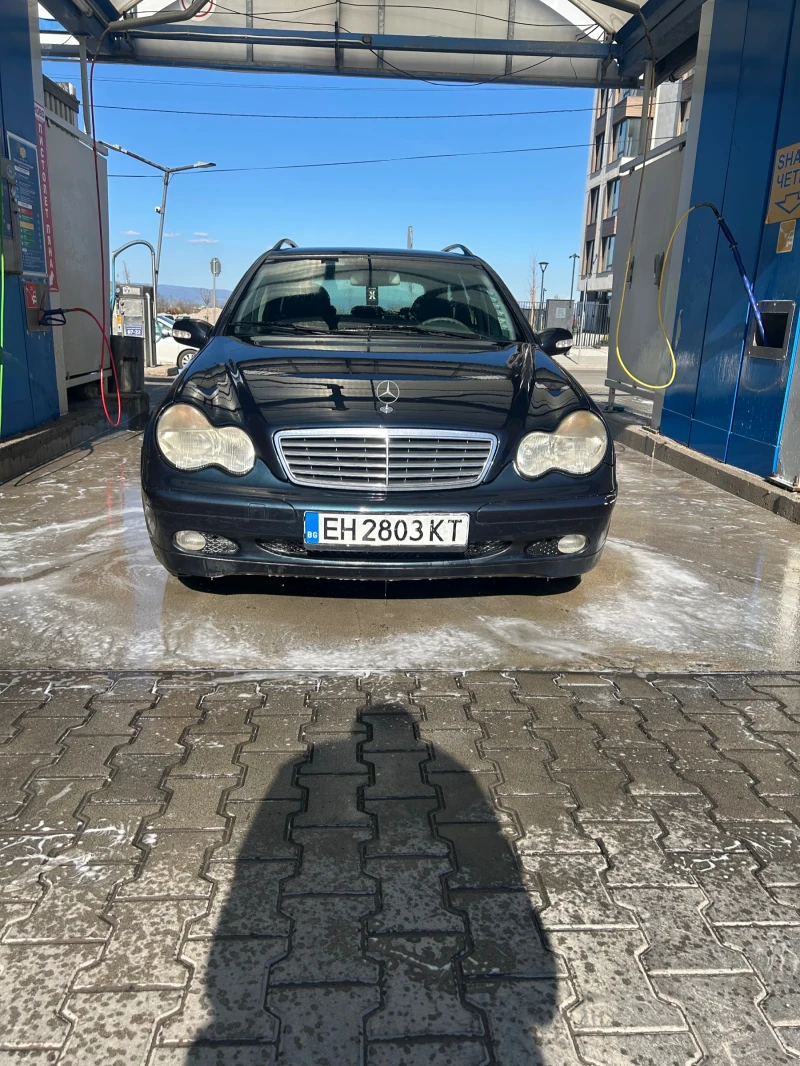 Mercedes-Benz C 200, снимка 2 - Автомобили и джипове - 52651960