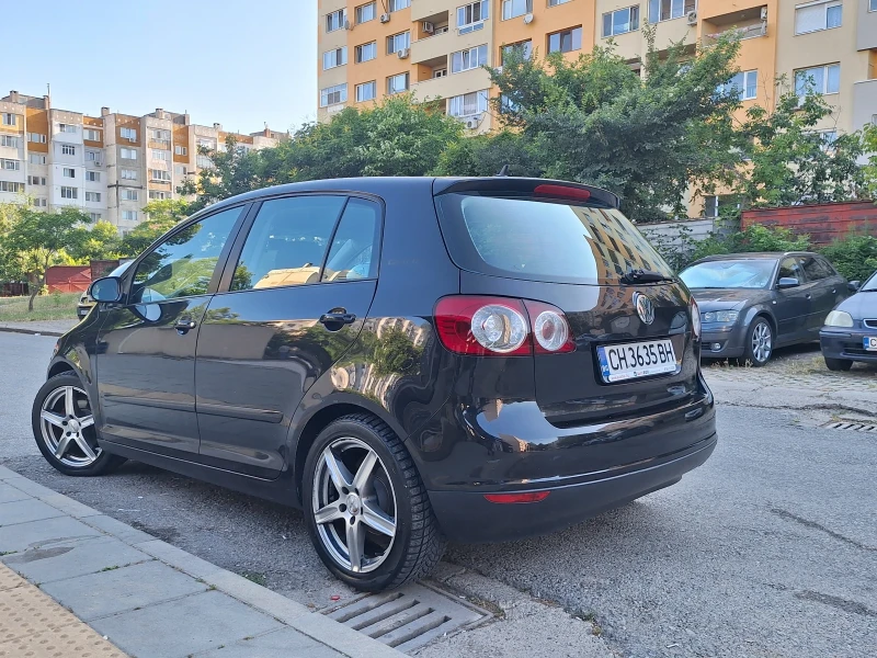VW Golf Plus 1.6, снимка 2 - Автомобили и джипове - 52382695