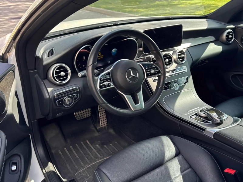 Mercedes-Benz C 300 4M* AMG-pkg* Пано* Подгрев* , снимка 7 - Автомобили и джипове - 52317725
