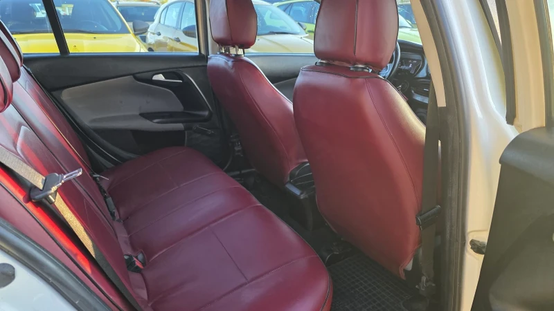 Fiat Tipo Заводски газ* Готова за Такси, снимка 13 - Автомобили и джипове - 51646255