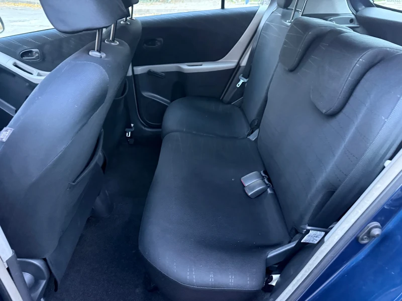 Toyota Yaris, снимка 10 - Автомобили и джипове - 52159435