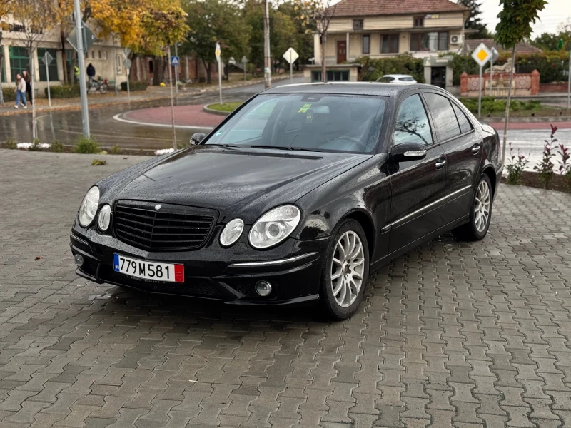 Mercedes-Benz E 270 2.7 CDI, снимка 3 - Автомобили и джипове - 52728828