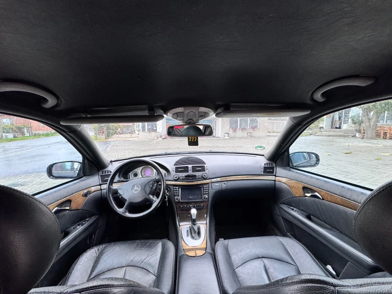 Mercedes-Benz E 270 2.7 CDI, снимка 7 - Автомобили и джипове - 52728828