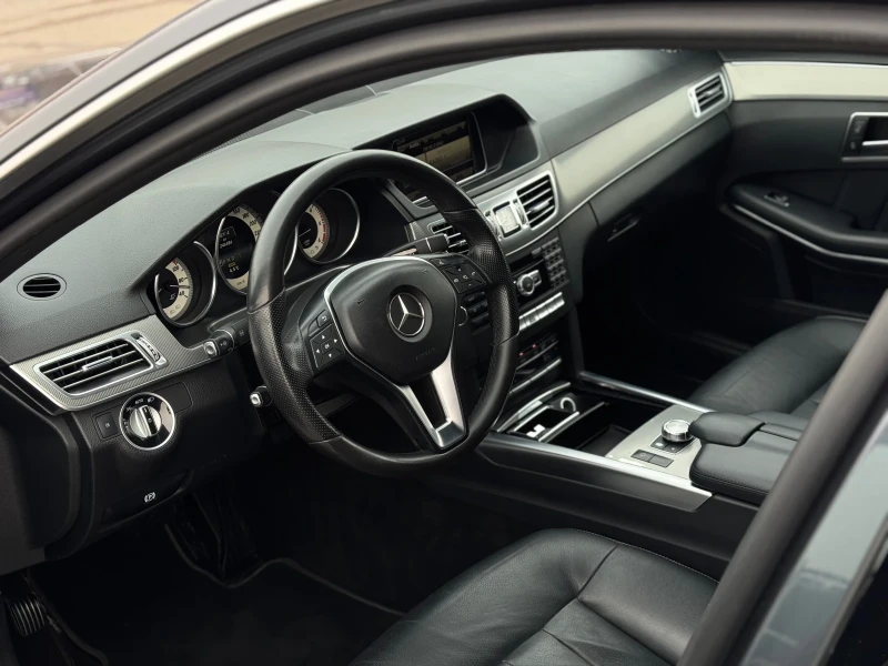 Mercedes-Benz E 220 E220 CDI, снимка 11 - Автомобили и джипове - 53096537