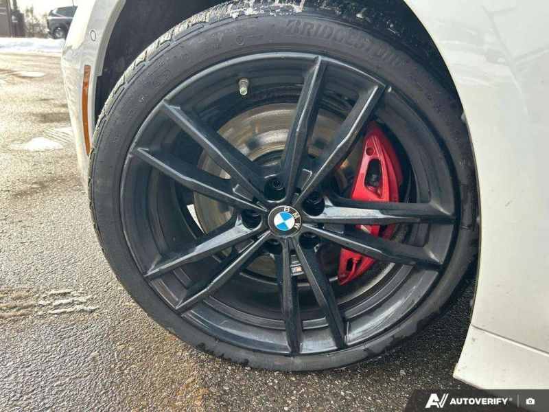 BMW 330 * xDrive * CARFAX * ЦЕНА ДО БГ, снимка 12 - Автомобили и джипове - 53274885