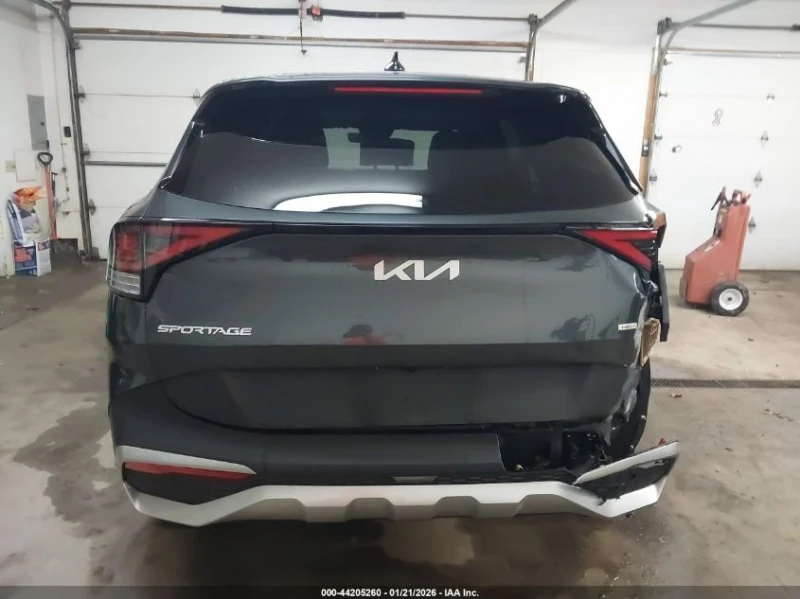 Kia Avella delta 1.6L I-4 DI, DOHC, VVT, TURBO, 177HP All Wheel, снимка 9 - Автомобили и джипове - 53570758