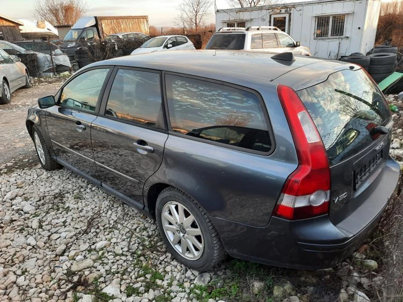 Volvo V50 2.0 hdi - изображение 2