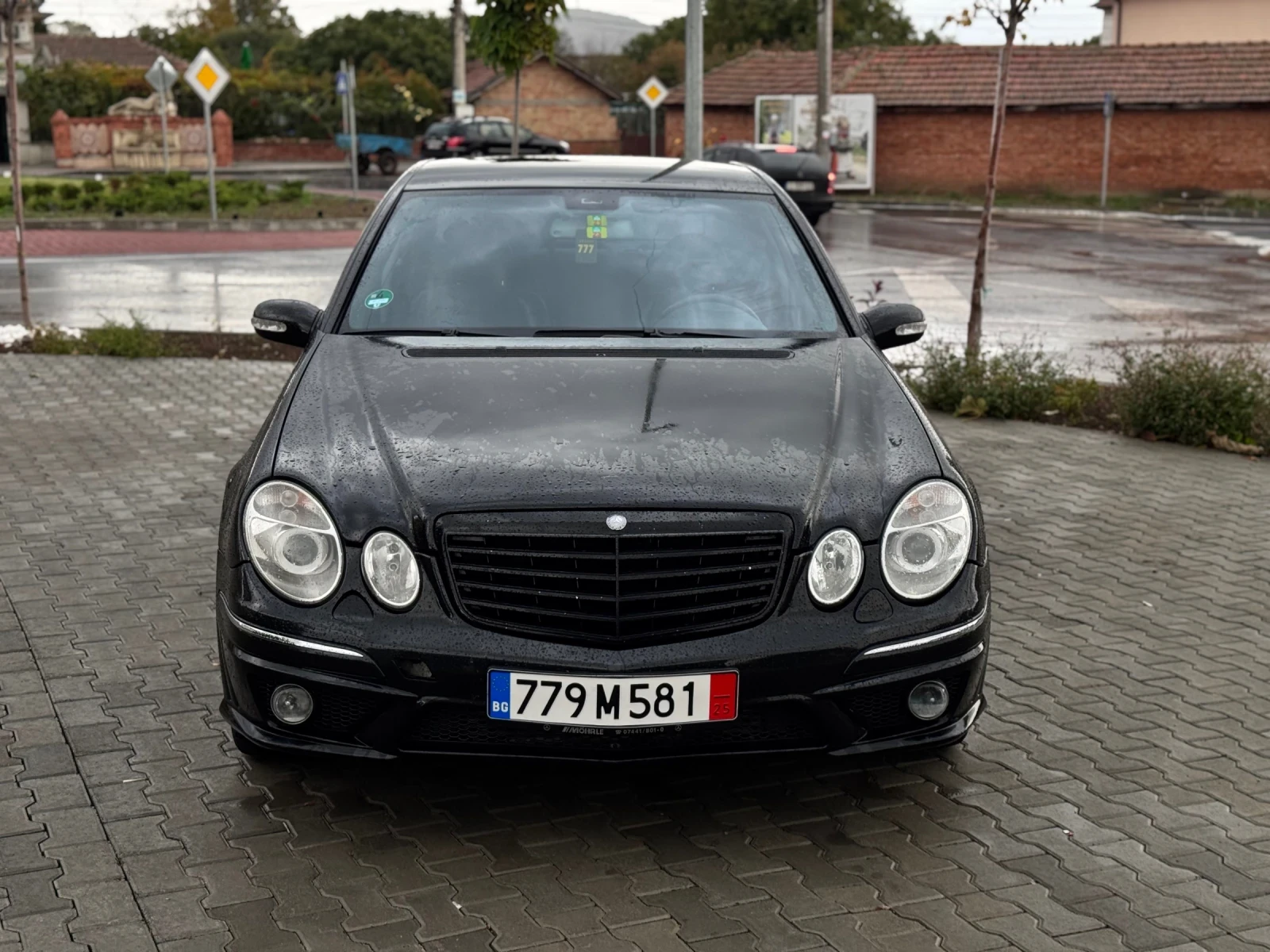 Mercedes-Benz E 270 2.7 CDI, снимка 1