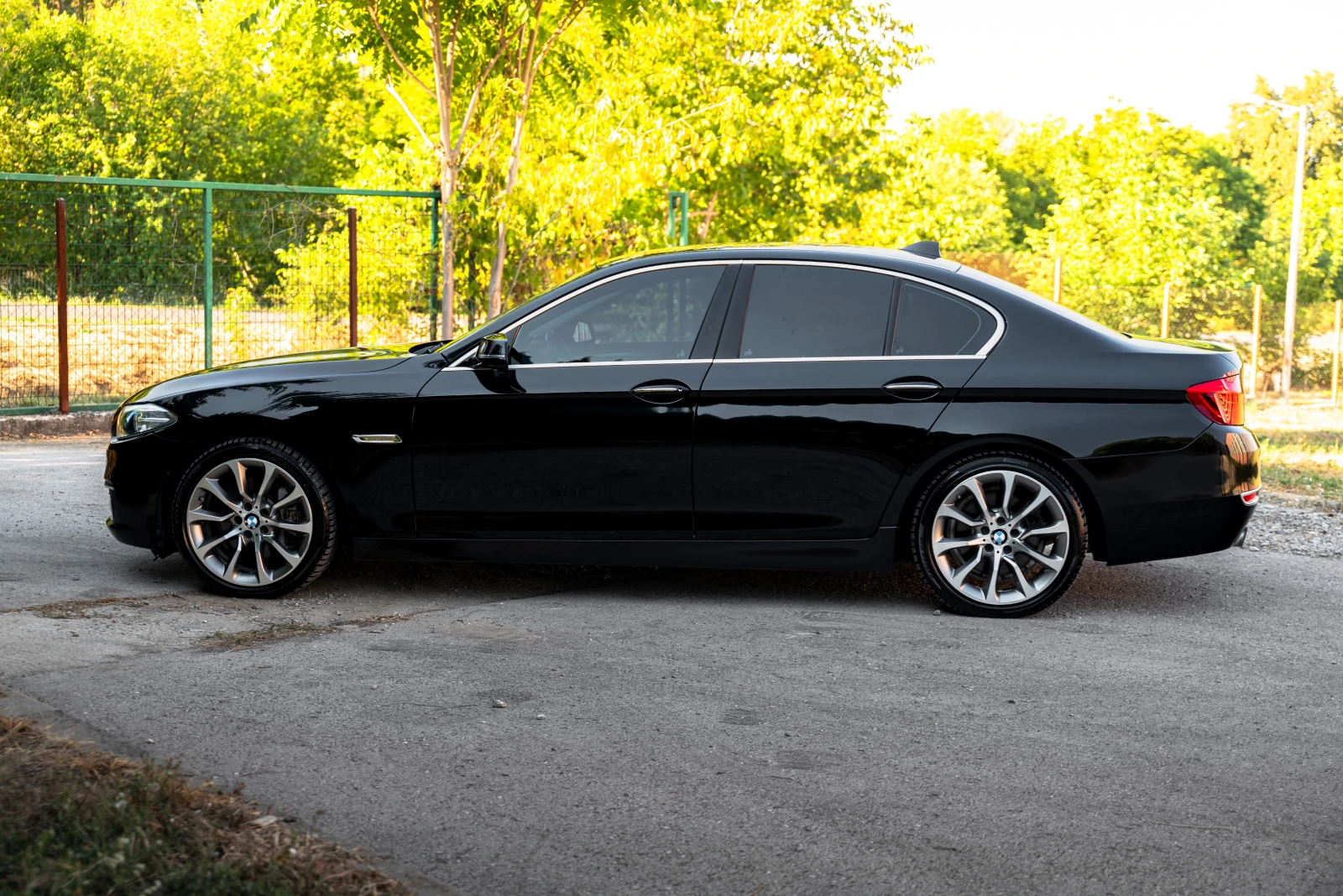 BMW 535 XDrive Facelift , снимка 5 - Автомобили и джипове - 52570339