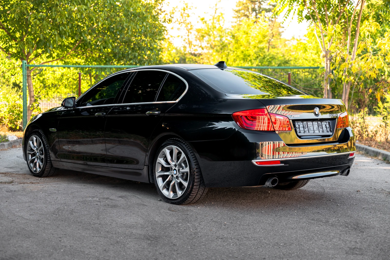 BMW 535 XDrive Facelift , снимка 3 - Автомобили и джипове - 52570339